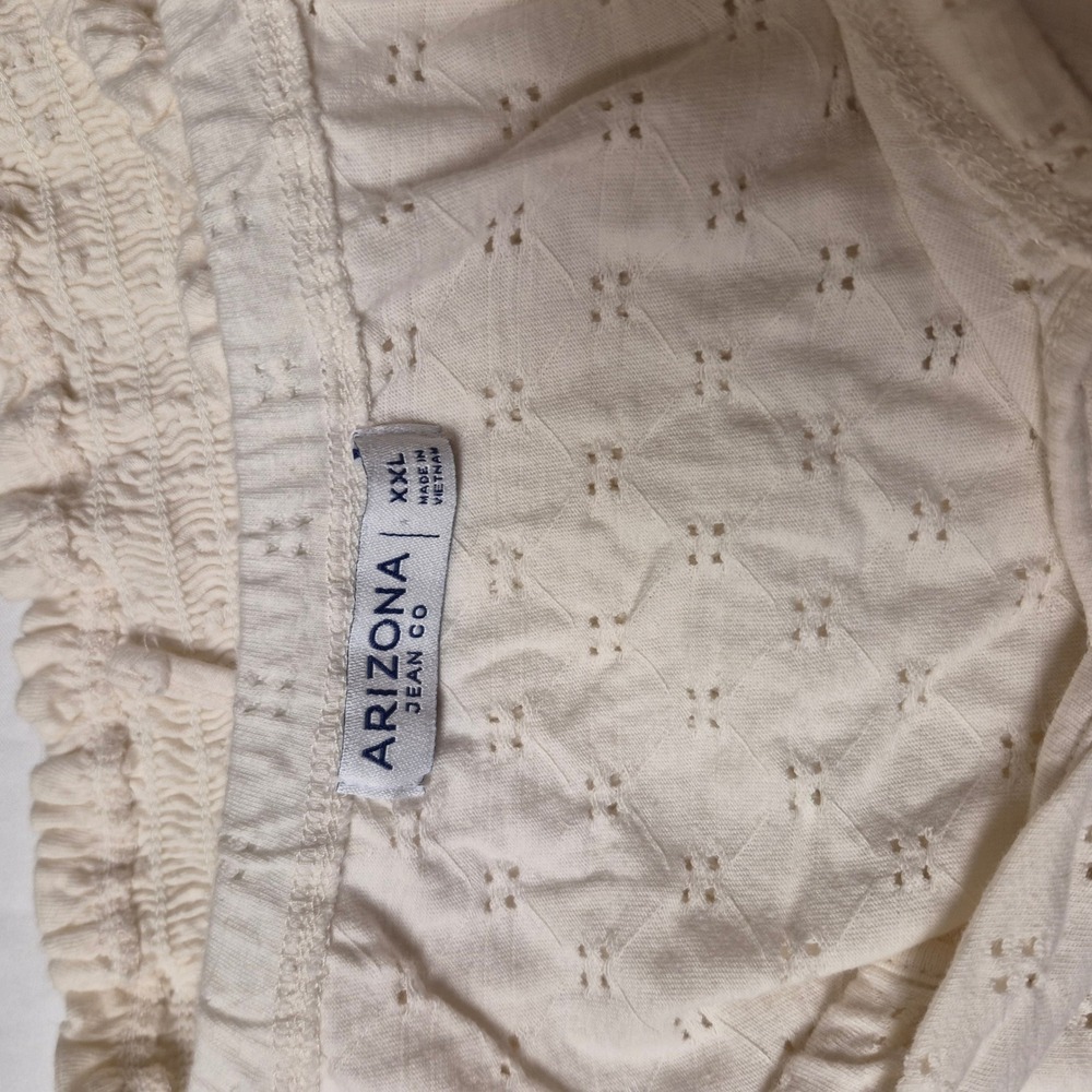 Arizona Jean Co Womens XXL Cream Eyelet Smocked Waist Boho Peasant Crop Top - Picture 3 of 3